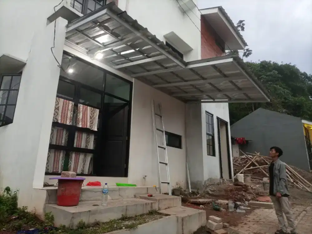 Kanopi baja ringan minimalis