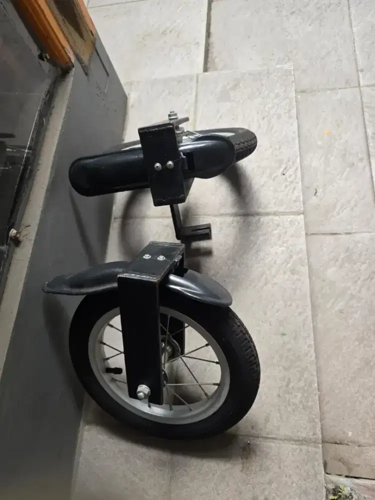 Dijual roda sepeda tambahan
