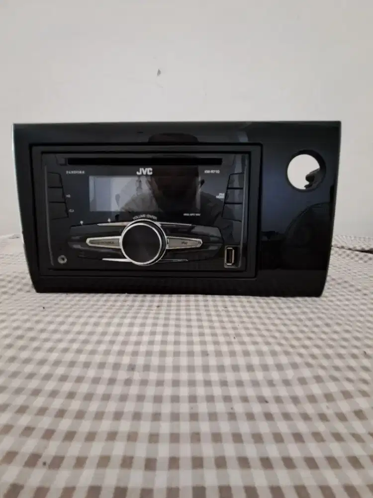 head unit mobil brio 2017 original asli.belum pernah diservice.