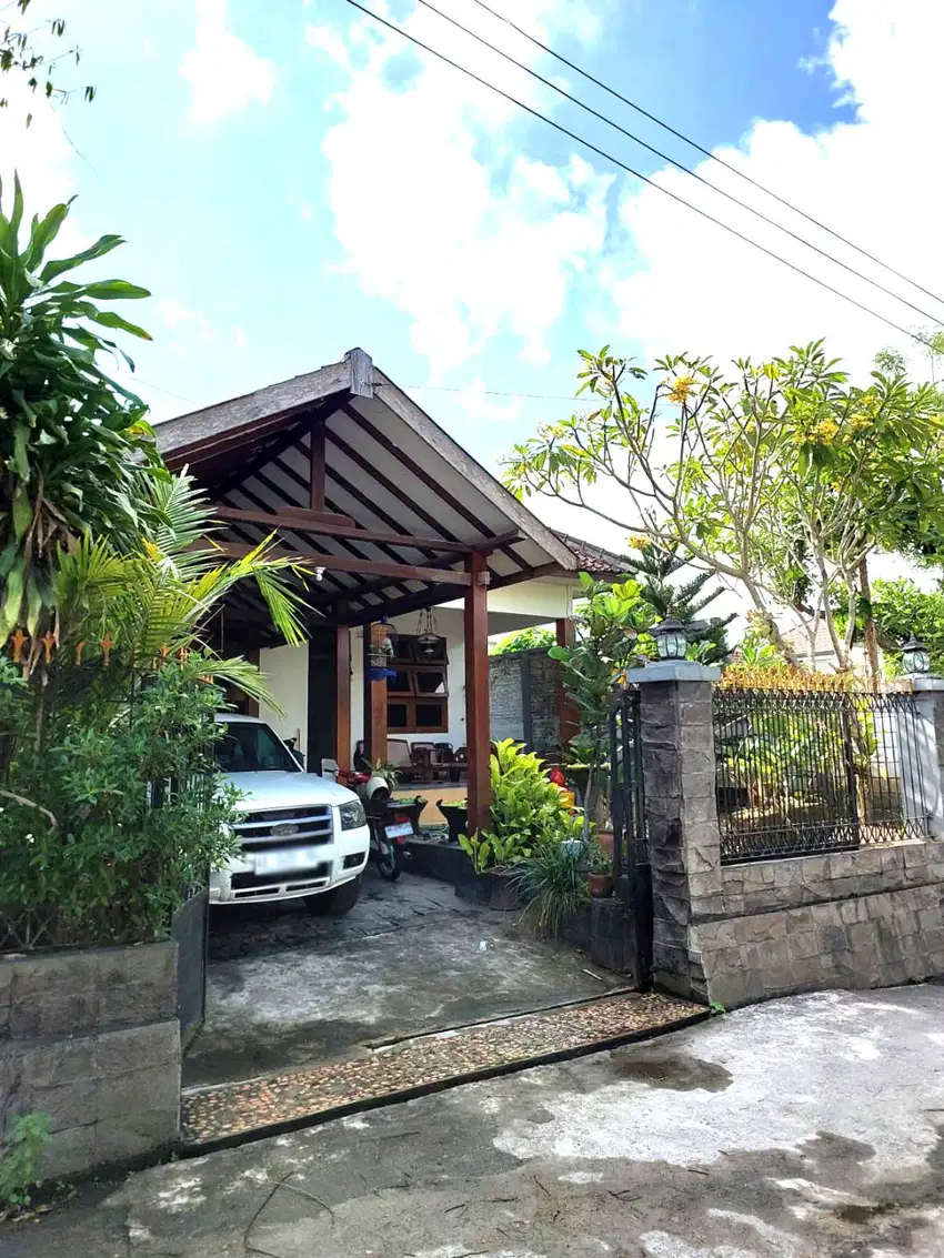 Rumah Luas dan Adem dekat Taman Palagan Asri 3
