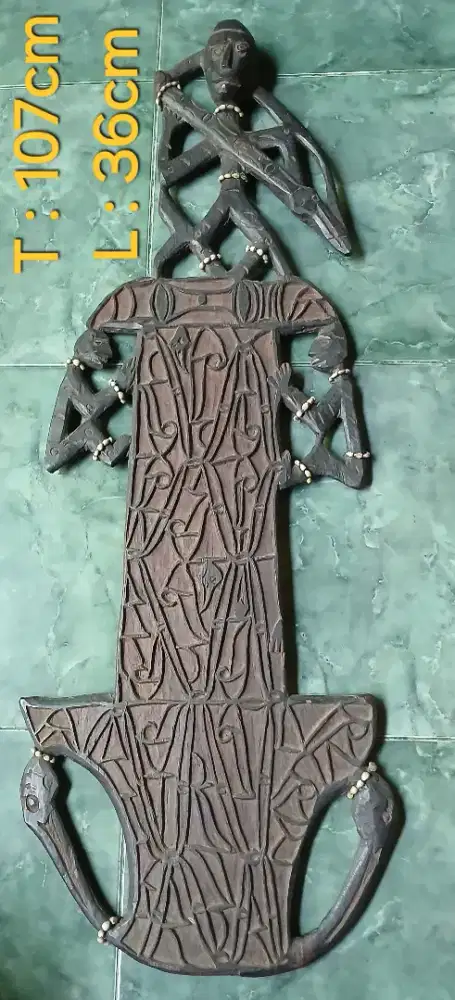 PATUNG PAPUA VINTAGE