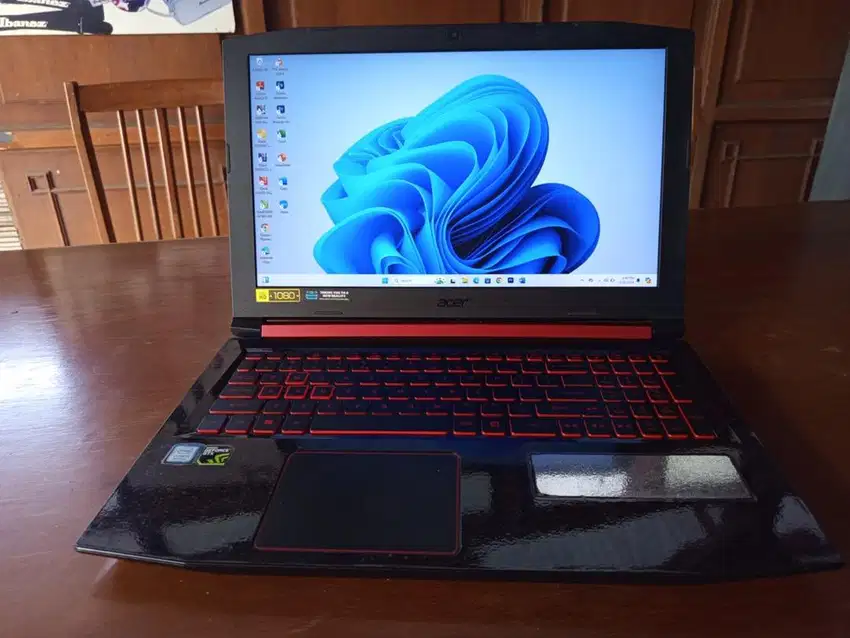 Laptop Acer Nitro 5 core i5 8th gen mantap