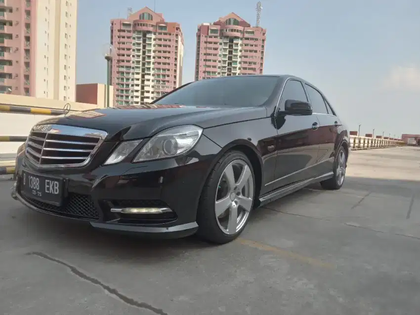 [KM 53rb] Mercedes Benz E250 Avantgarde W212 2012/2013 NON 2009/2010