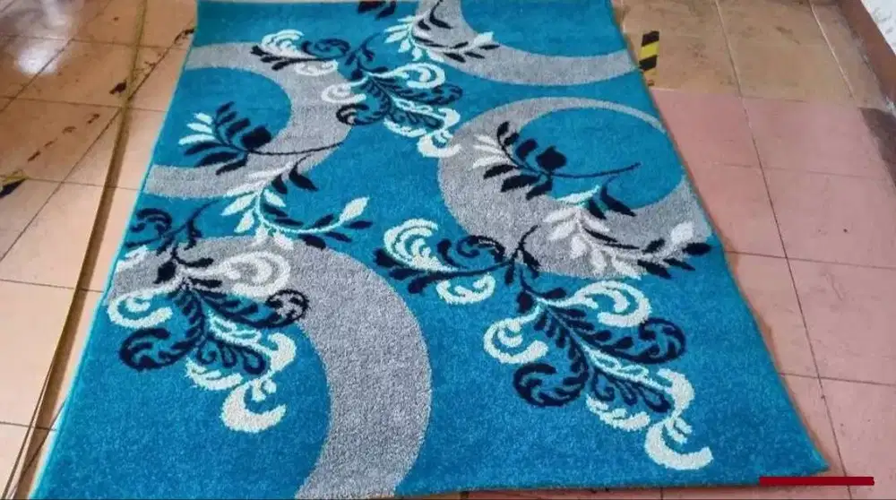 Karpet Bludru Tebal