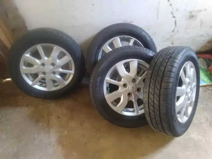 Velg dan ban EOM  All new brio 2022 copotan.