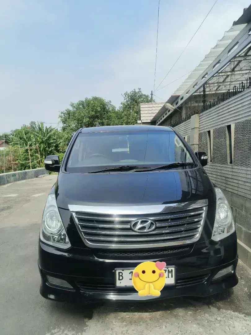 Hyundai H1 Bensin Automatic AT