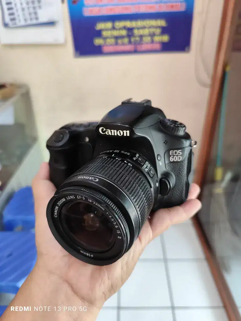 KAMERA CANON EOS 60D