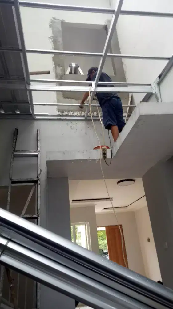 jasa tukang bangunan 200.000 rb harian/borongan