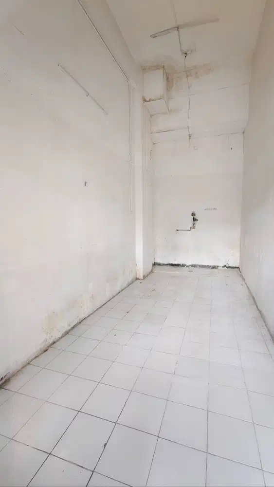 RAJAKIOS MURAH sewa kios tw HIJAU apartemen Sentra Timur (RAJA KIOS)