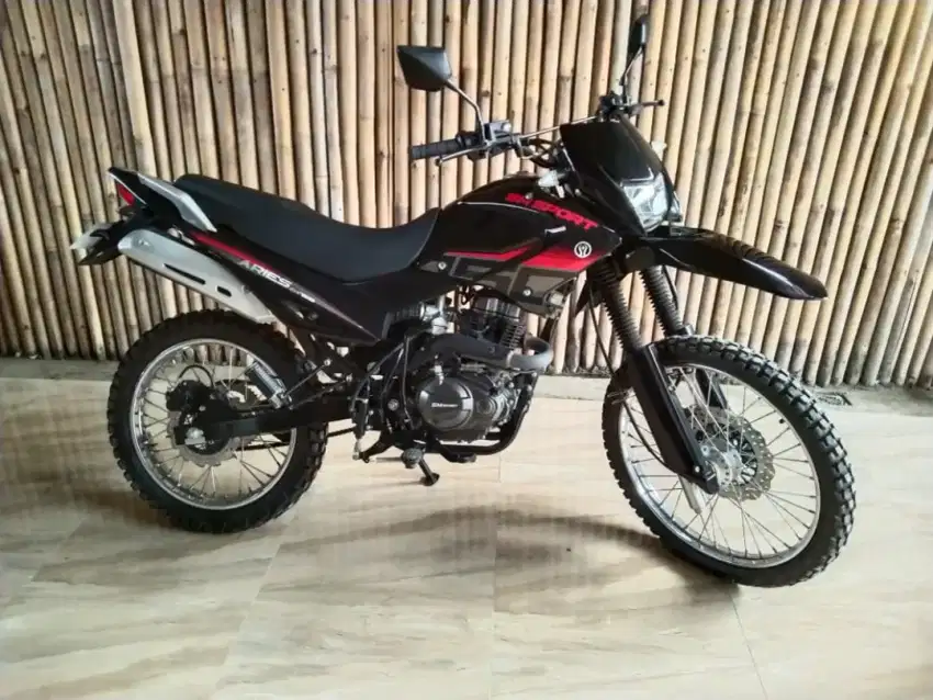 SM SPORT ARIES TRAIL