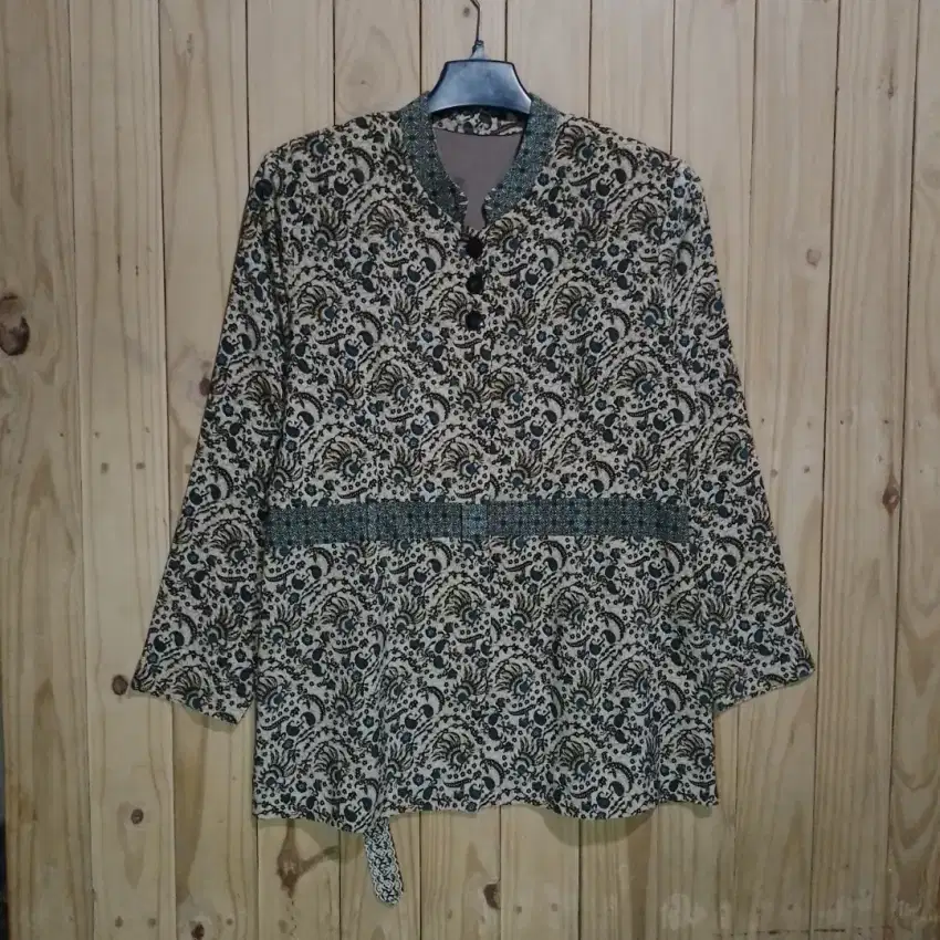 Kemeja Batik wanita Scnd Lz01