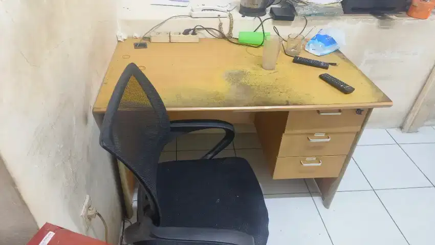 Jual meja dan kursi kantor