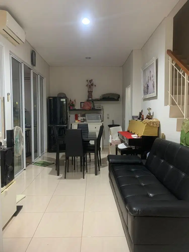 Dijual Rumah 2Lantai Di Vanya Park Bsd City