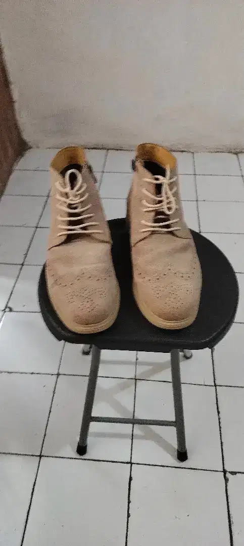 Sepatu Boot merk BoosWay size 42