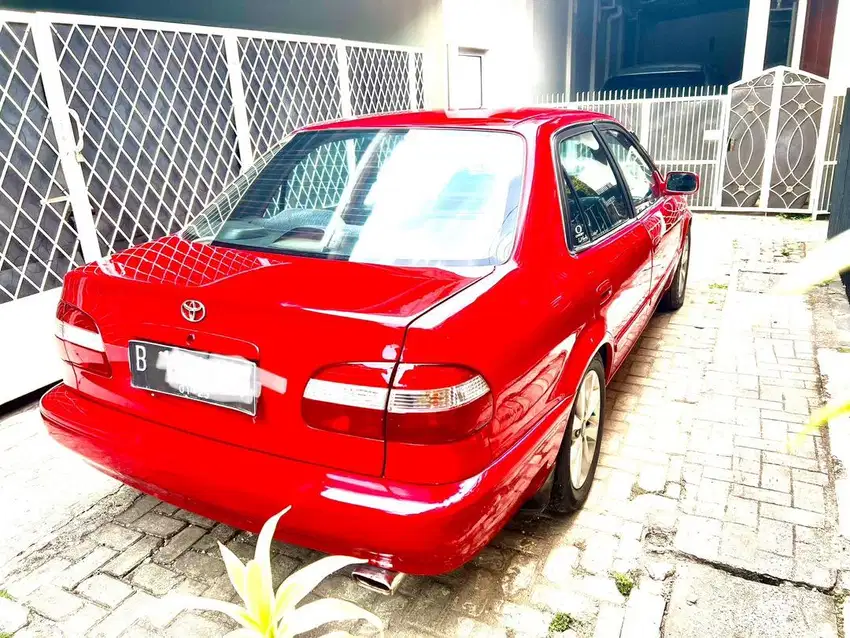 Corolla mt 1.8  th 2000 merah ferrari mulus