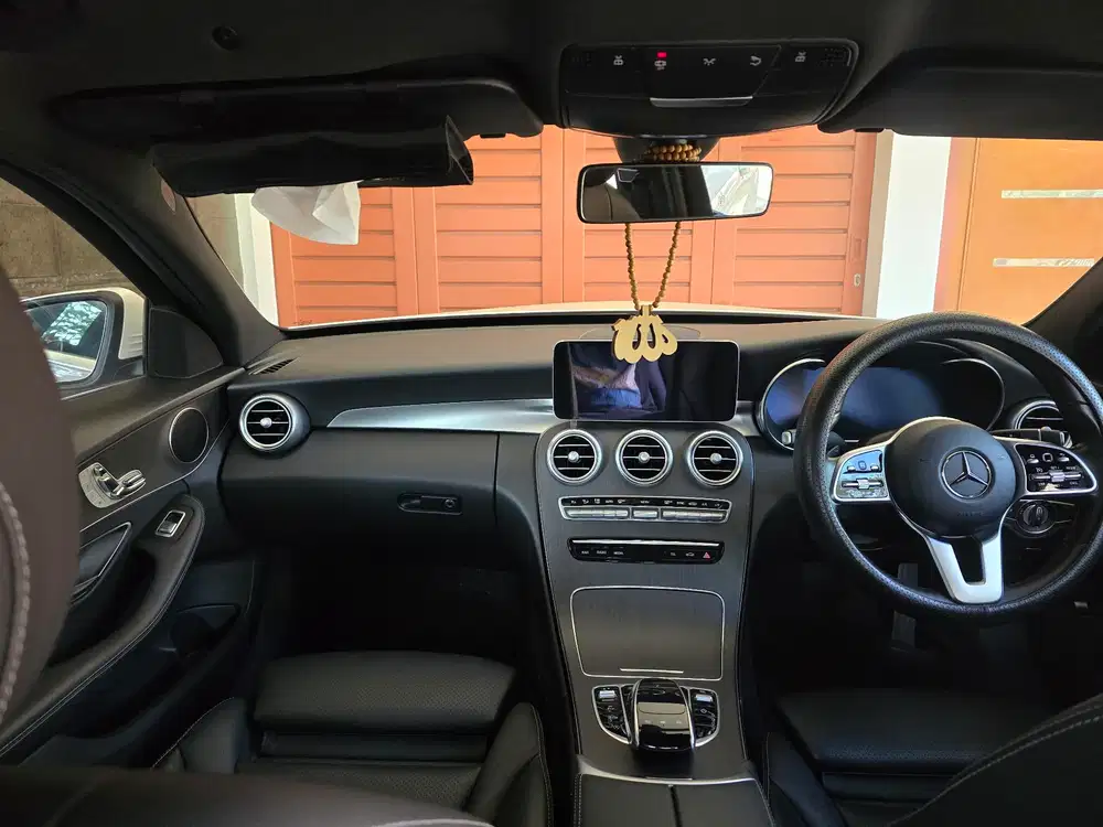 Mercedes-Benz C200 EQ Boost 2019 Bensin