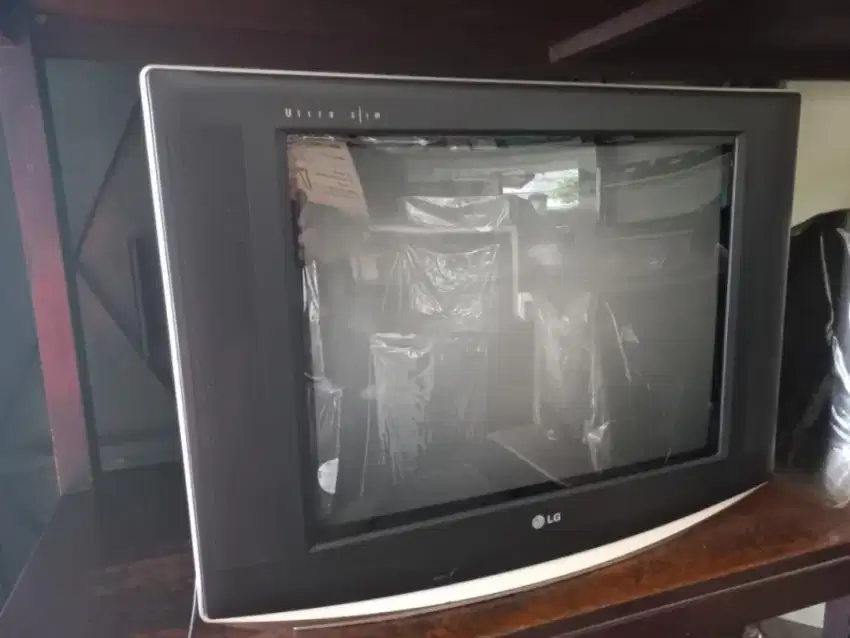 TV Tabung LG Slim 21 inch