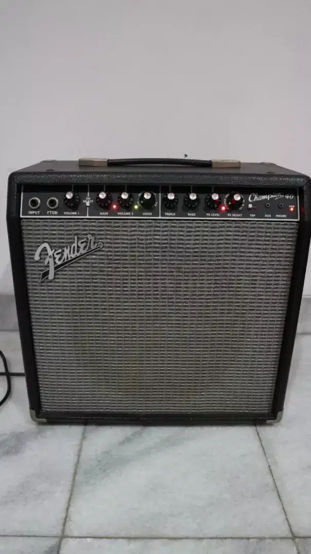 Fender Champion 40 Ampli Speaker Gitar Second Fullset