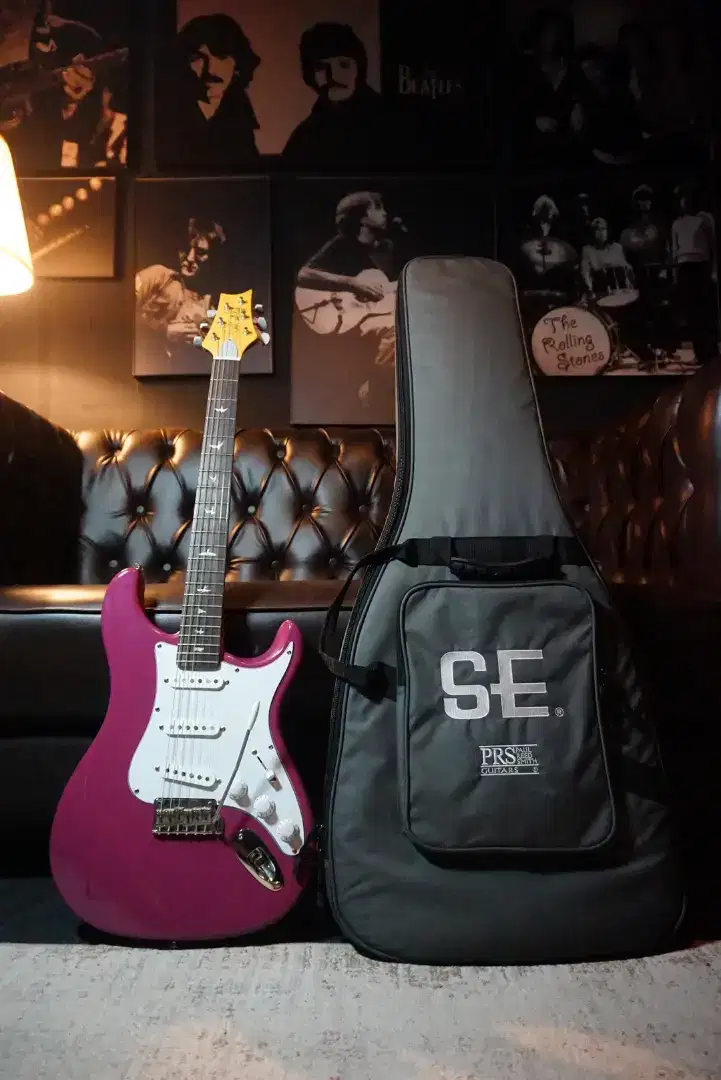 PRS Silver Sky John Mayer Plus gigbag dan Tools