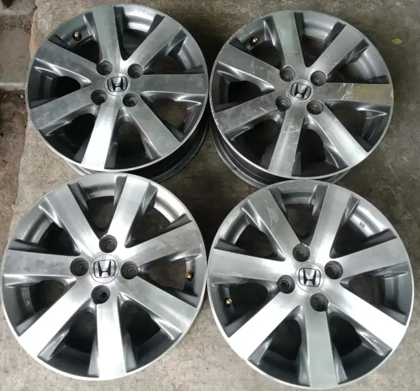 Dijual. 4Pc velg honda freed R15