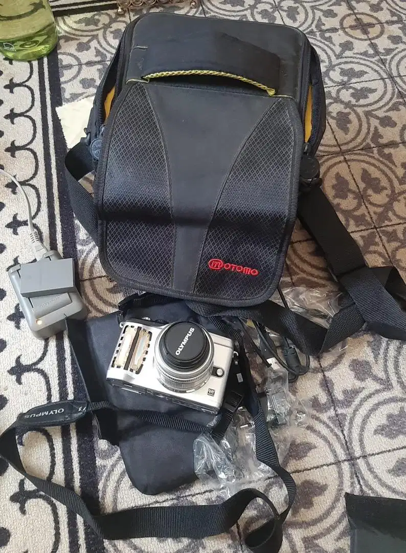 Di jual apa adanya Olympus e pl2