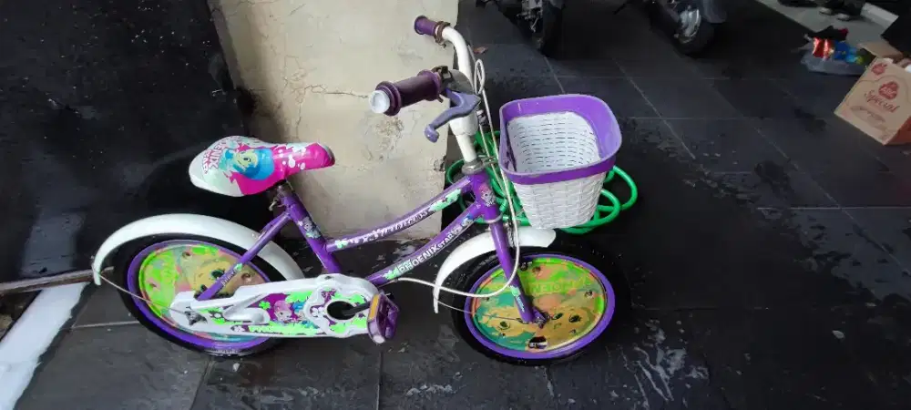 Dijual Sepeda anak buat cewek