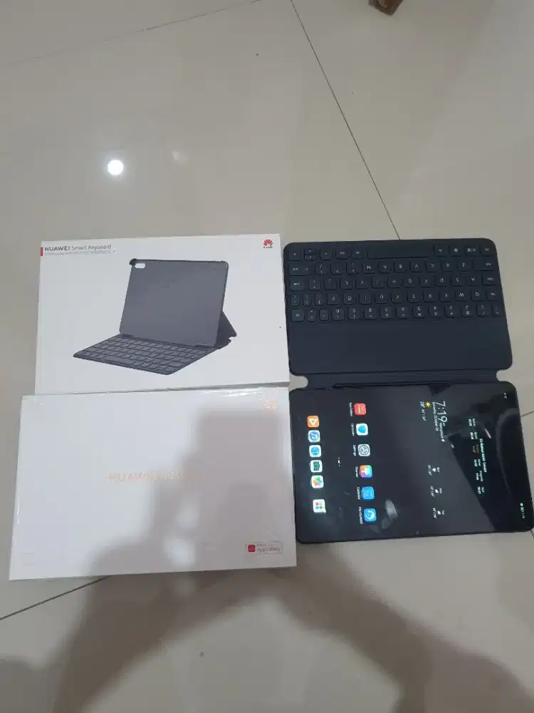 Tab Tablet Huawei Matepad 10.4 4/64 Fullset Plus Keyboard Murah