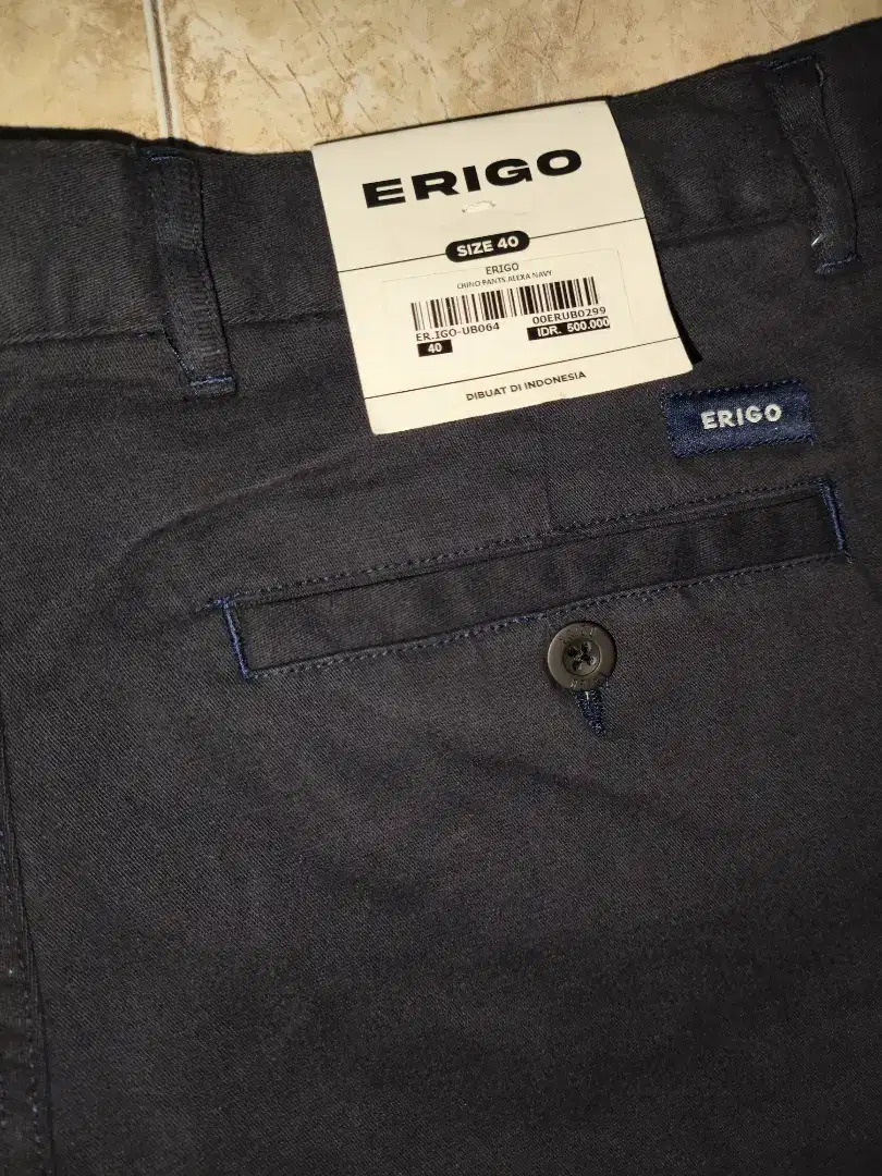 Celana chino panjang warna BIRU TUA (NAVY) ukuran 40, BARU