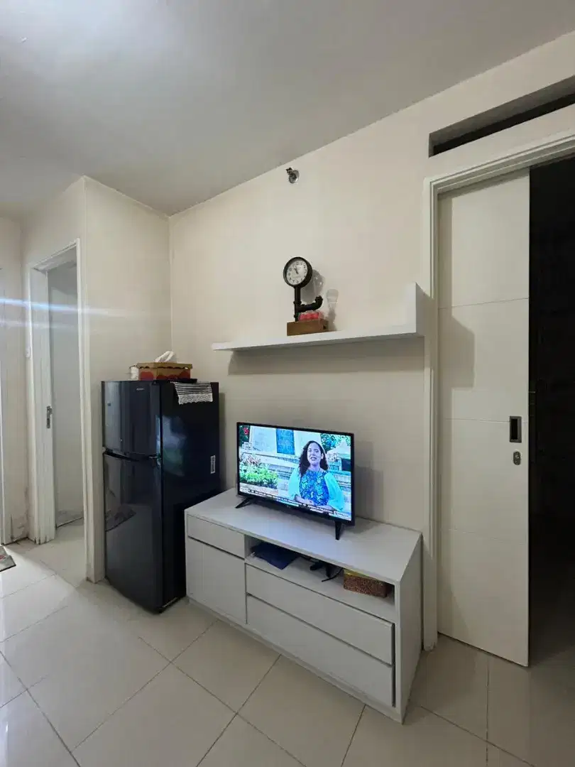 Jual cepat unit Atas mall Bassura City type 2BR full durnished