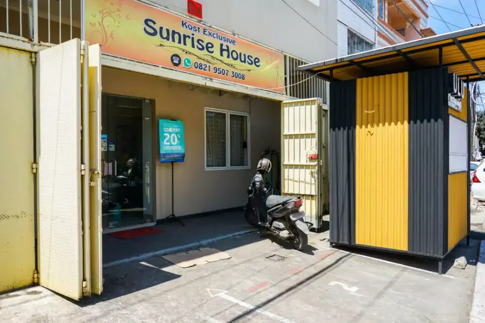 SUNRISE HOUSE - Kost Exclusive