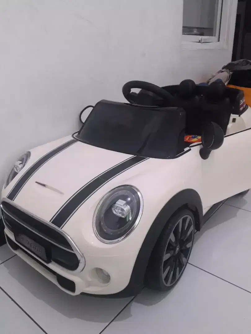Mobil aki mainan anak