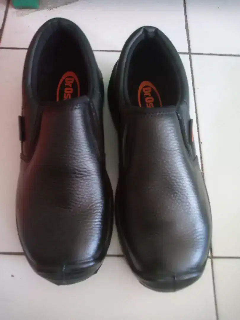 Jual sepatu safety No. 41