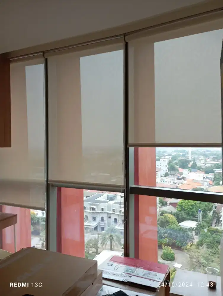 Roller Blind Jendela
