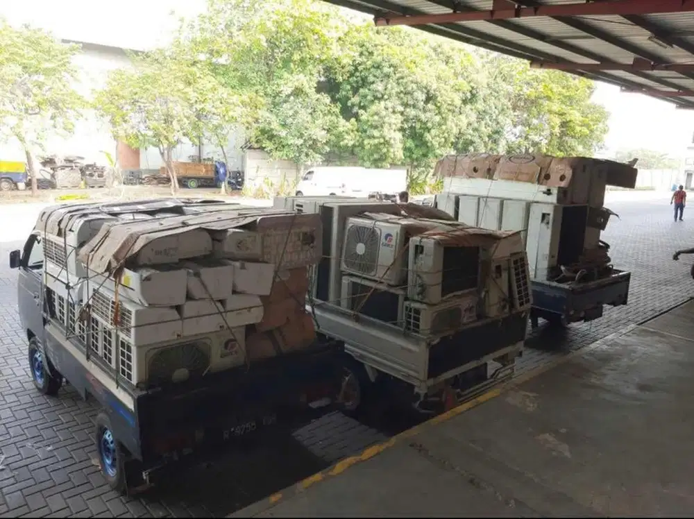 Terima ac bekas yang sudah tidak terpakai