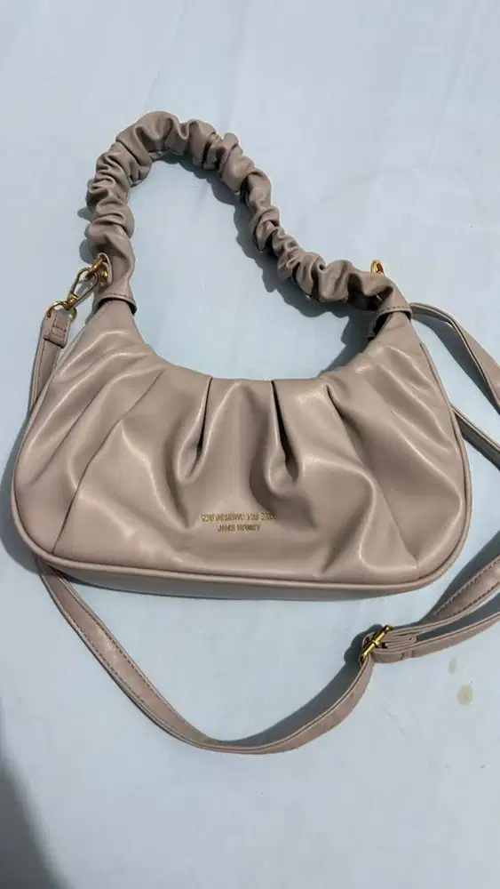 Jims honey grey shoulder bag