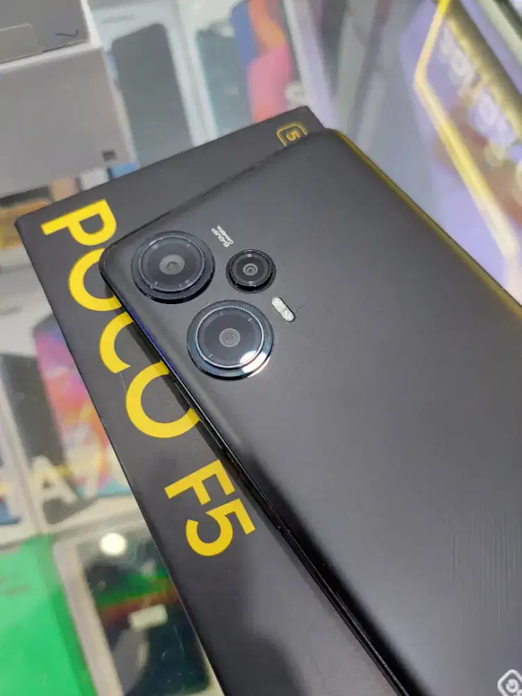 POCO F5 5G  Ram 12+8/256  GB (Unit istimewa)