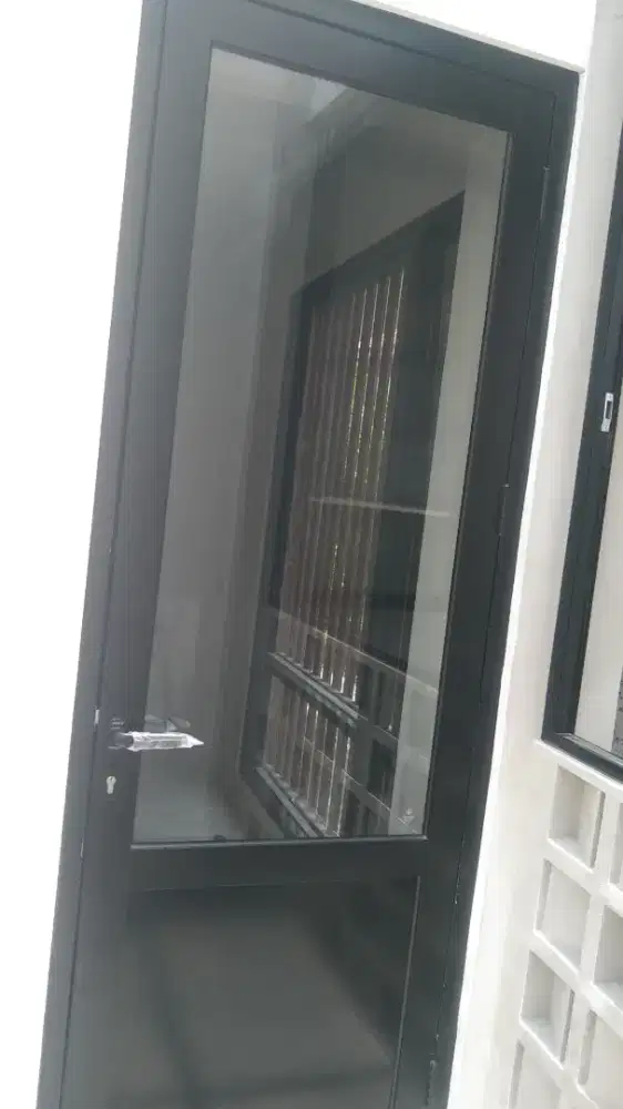 Pintu aluminium kaca acp