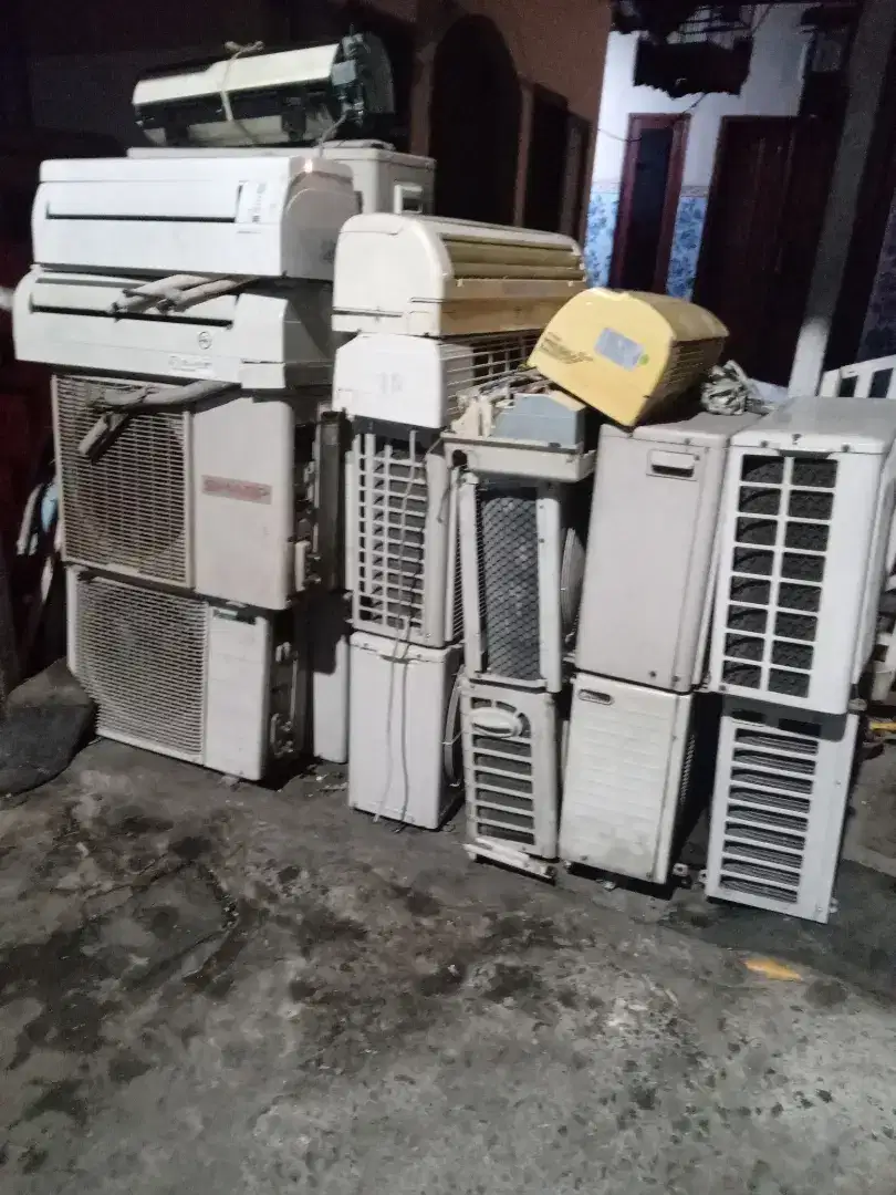 Iklan menerima ac bekas dan rusak dengan harga maksimal