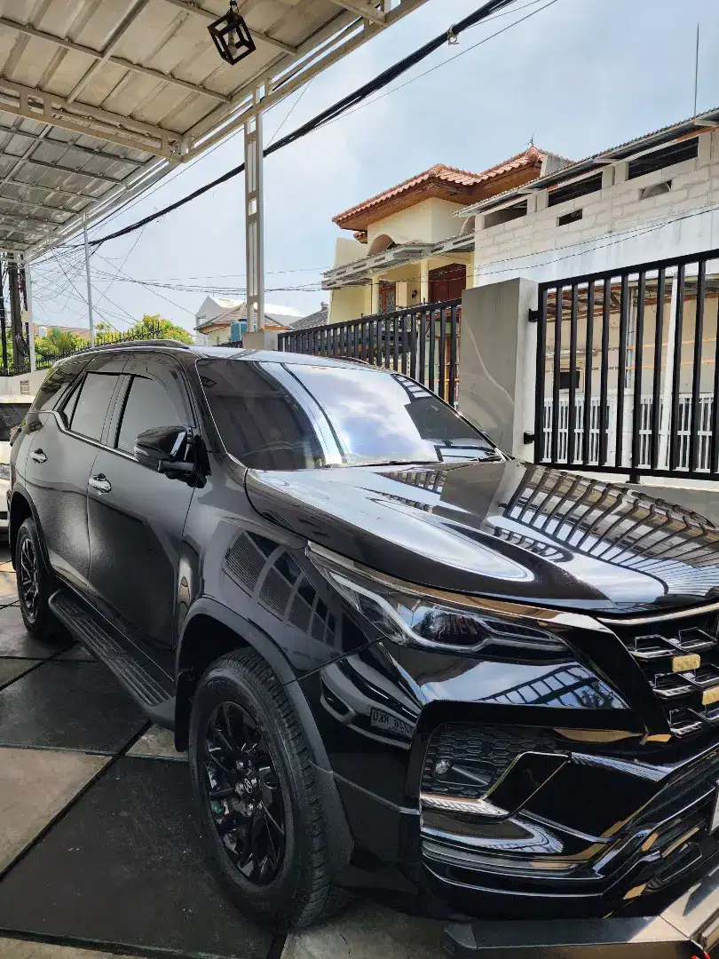 Fortuner 2022 GR Sport 4 x 2