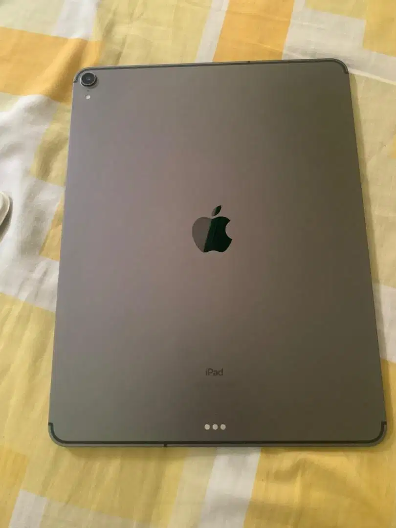 Ipad pro 12.9 2018 wifi cell 256gb + keyboard