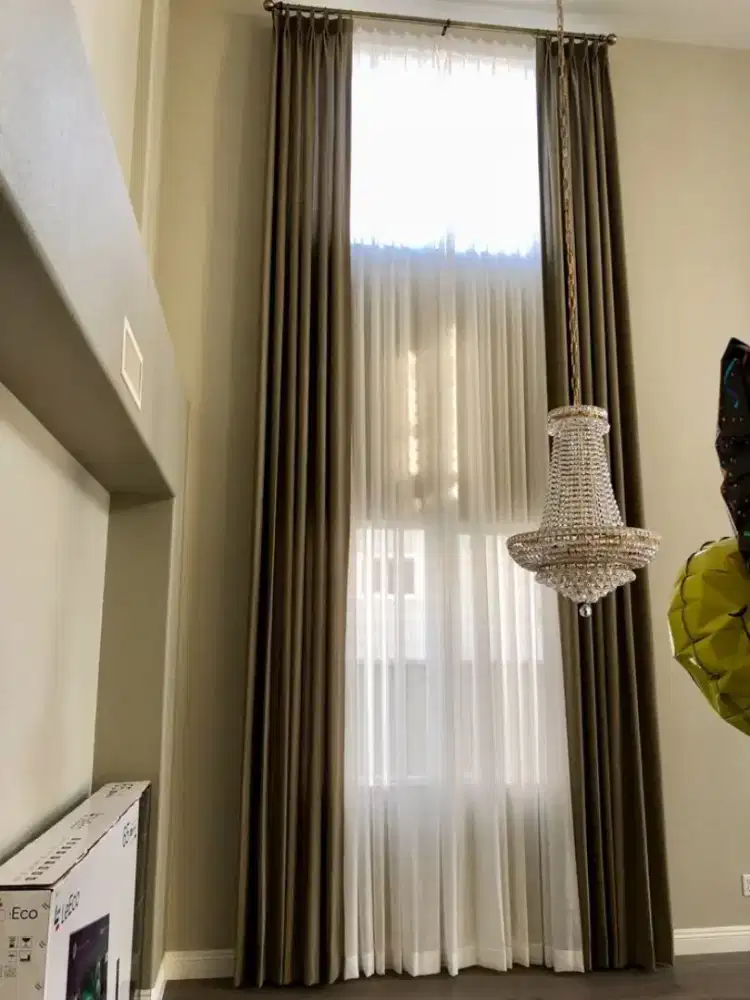 Pasang gordyn gorden murah vertikal roll blind jasa wallpaper dinding