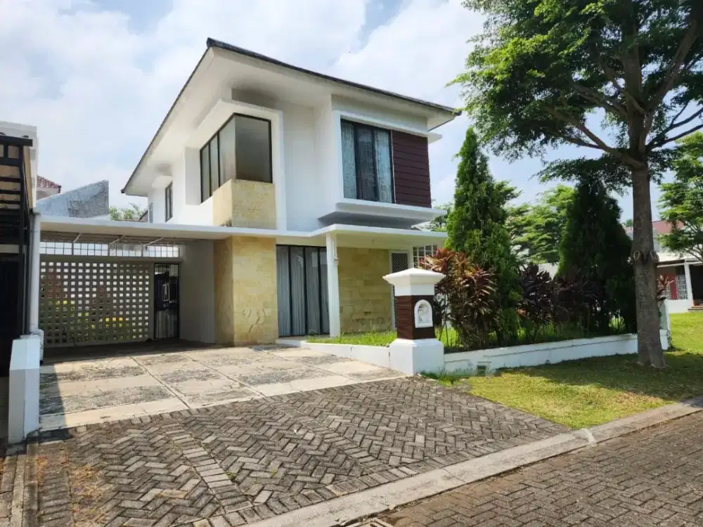 Rumah LT 300 M² di Graha Taman Bunga BSB CITY