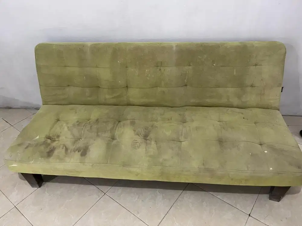 Dijual sofa masih bagus nego sampai deal