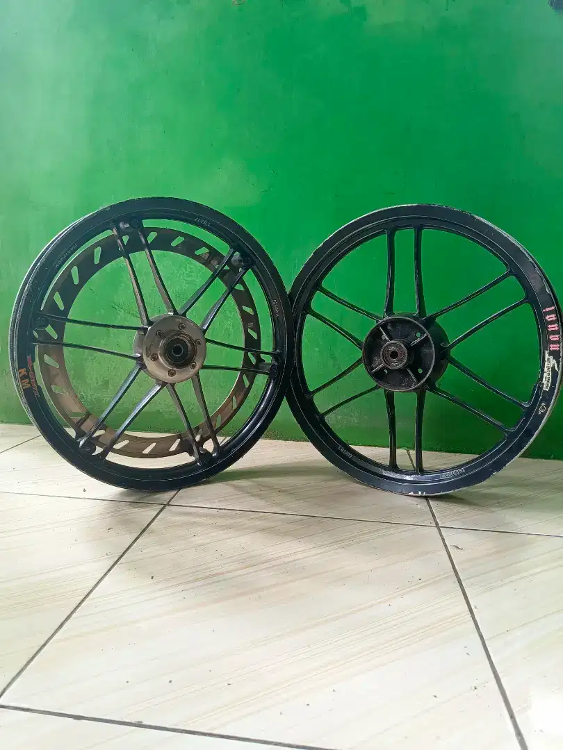 Velg rare, vrossi super giga/buell karisma/supra x 125, kph, dll