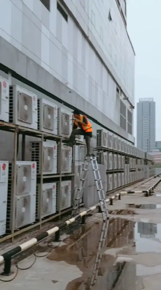 lowongan kerja helper teknisi ac / kenek