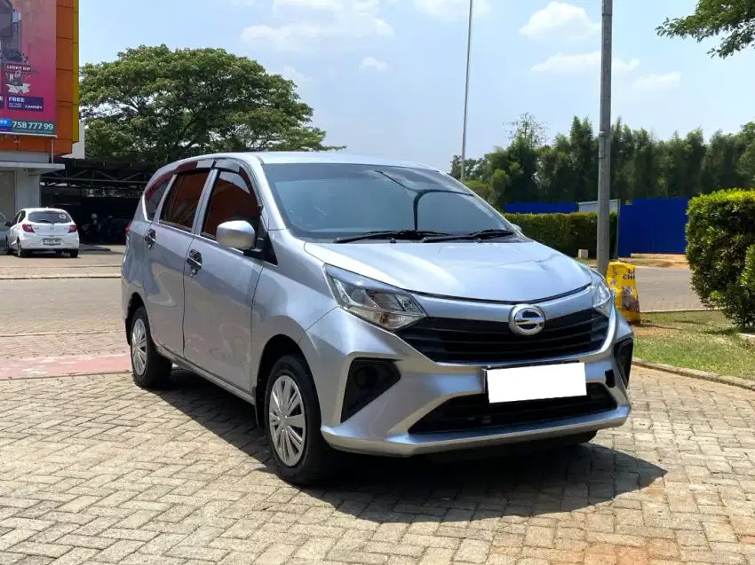 Daihatsu Sigra 1.0 M MT 2023