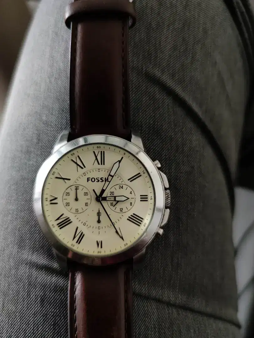 Jam Fossil FS4735