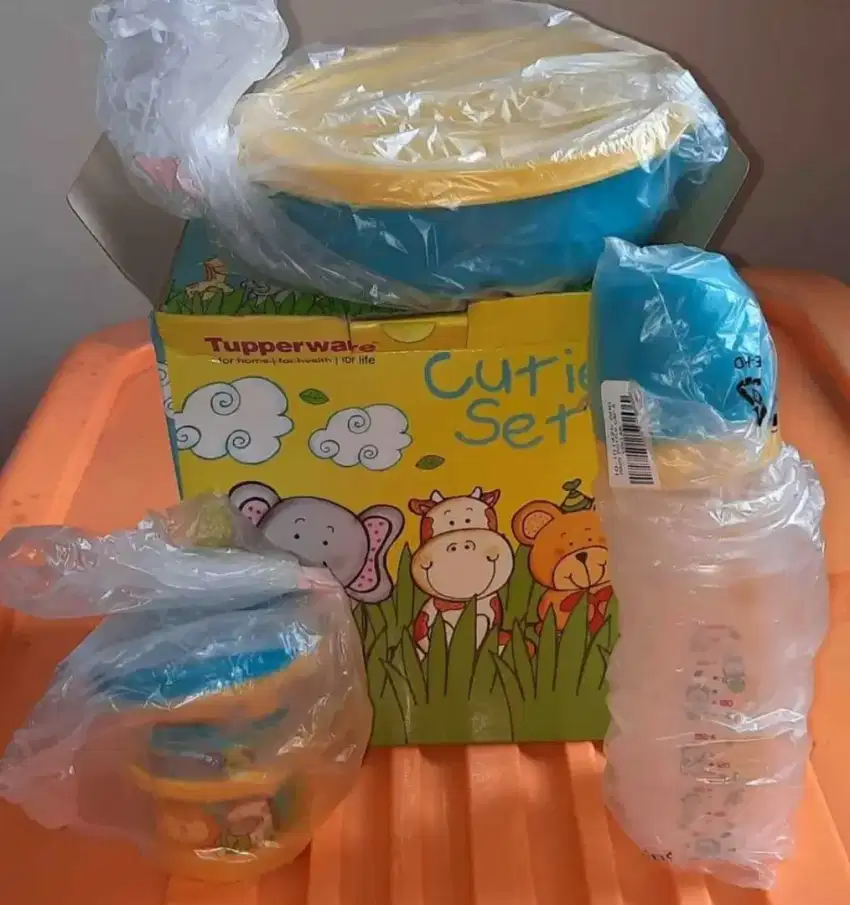 Perlengkapan baby tupperware
