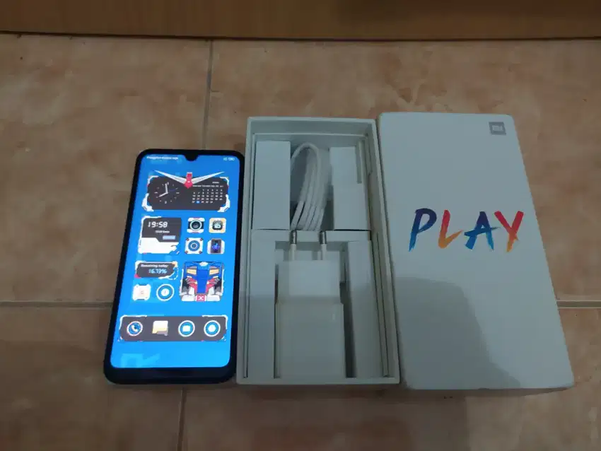 Xiaomi mi play ram 4/64