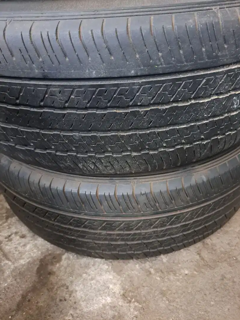 Ban mobil 225 60 18 dunlop 2pcs